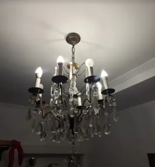 Lámpara de lágrimas tallada magnífica