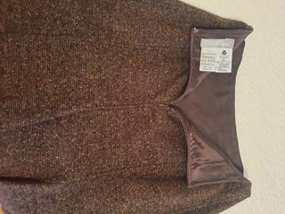 Falda Max Mara en  Lana y Seda.