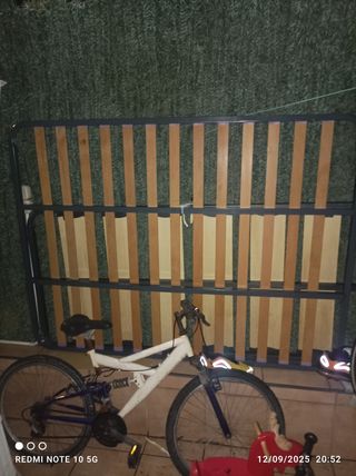 Somier de madera y metal