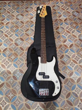 Bajo Eléctrico Academy con Estuche