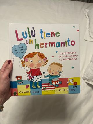 Lulú tiene un hermanito (Spanish Edition)