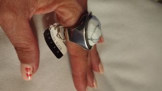 Anillo Daniel Vior  Piedra natural blanca