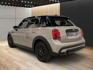 MINI Cooper 5 puertas F55