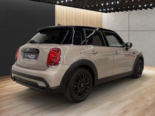 MINI Cooper 5 puertas F55