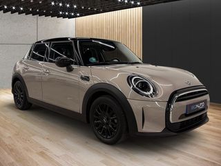 MINI Cooper 5 puertas F55