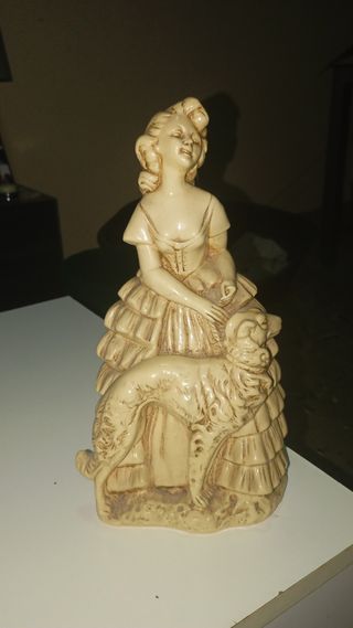 Muñeca de porcelana vintage