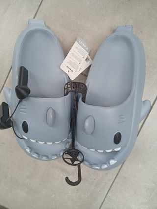 Chanclas Tiburón Unisex 