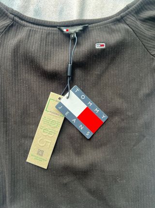 Camiseta Tommy Hilfiger Talla S Negra