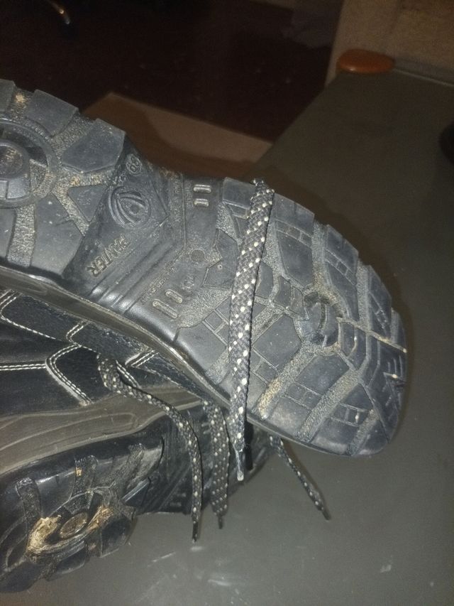 Botas de seguridad negras