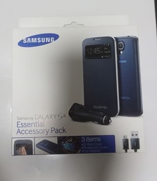 Samsung Galaxy S4 Essential Accessory Pack