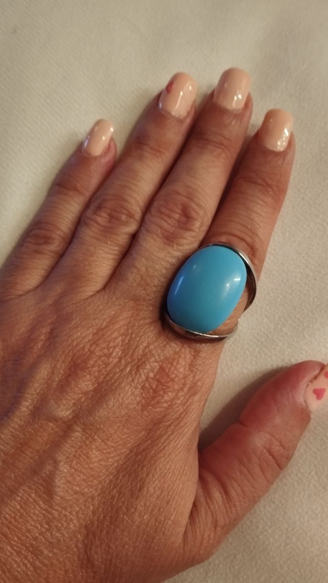 Anillo azul y plata