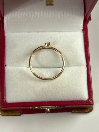 Anillo de oro