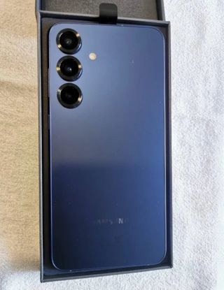 Samsung Galaxy S25 Plus 256gb.