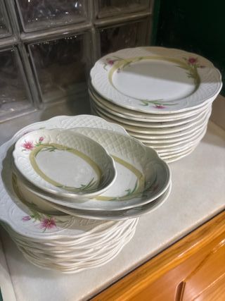 Vajilla de porcelana blanca 24 platos