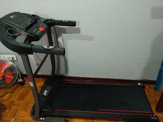 Cinta de correr FITFIU 1500W sin uso