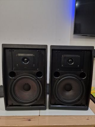 Altavoces DAS Factor 8 8 Ohms