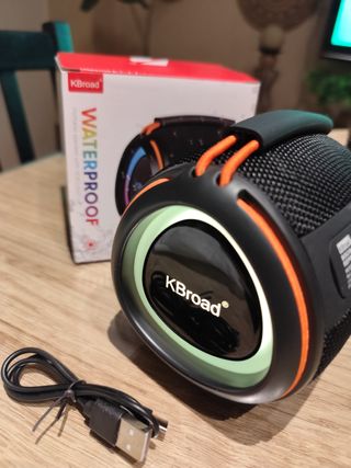 Altavoz Bluetooth y Waterproof - Negro/Naranja