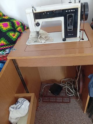 Máquina de coser Sigma Mod. 161