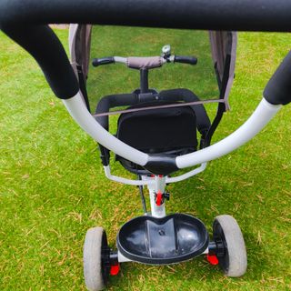 Triciclo infantil y juego de ruedas nuevas recambi