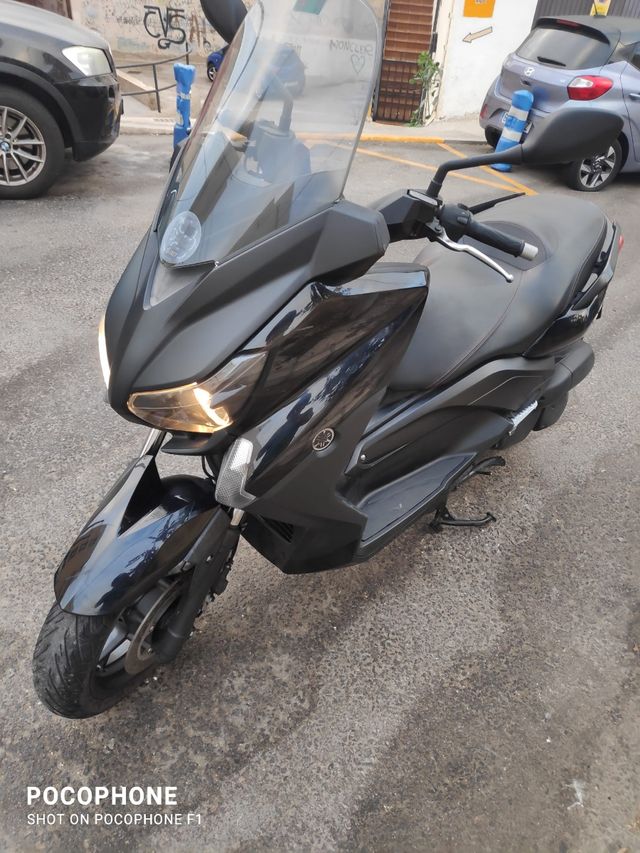 Yamaha xmax 250cc