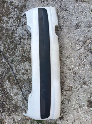 DEFENSA TRASERA PEUGEOT 207 GT A SOLO 25 EUR