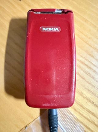 Móviles Nokia + cargadores + baterías