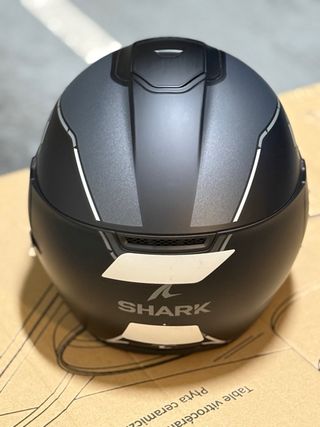 Casco Shark Negro con Visera
