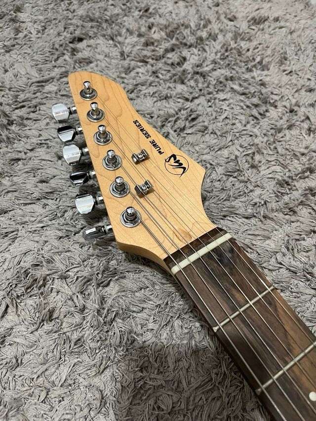 Guitarra Eléctrica Sunburst