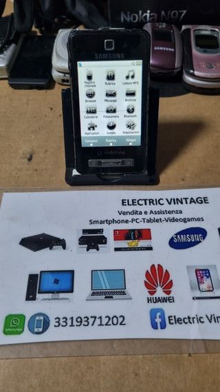 Samsung SGH-F480V Hugo Boss Rosa