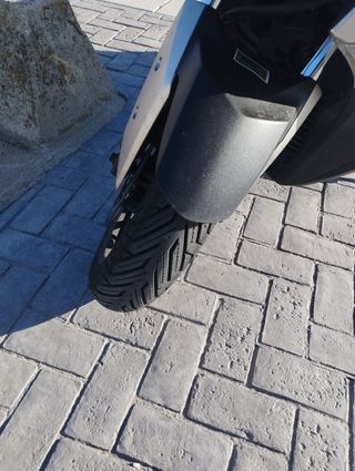 Yamaha Xmax 300