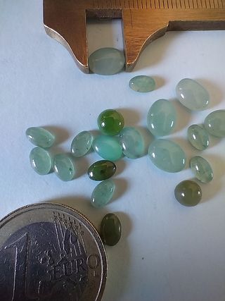 19 spolette giada chiare avventurina tonde e ovali