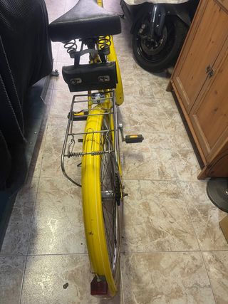 Bicicleta Amarilla Clásica