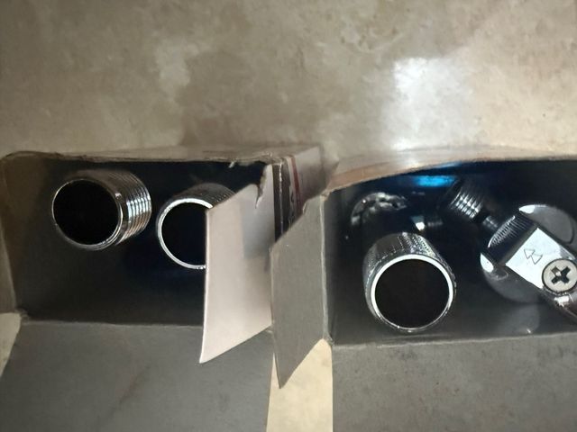 Válvula Escuadra y Llave Extra Larga