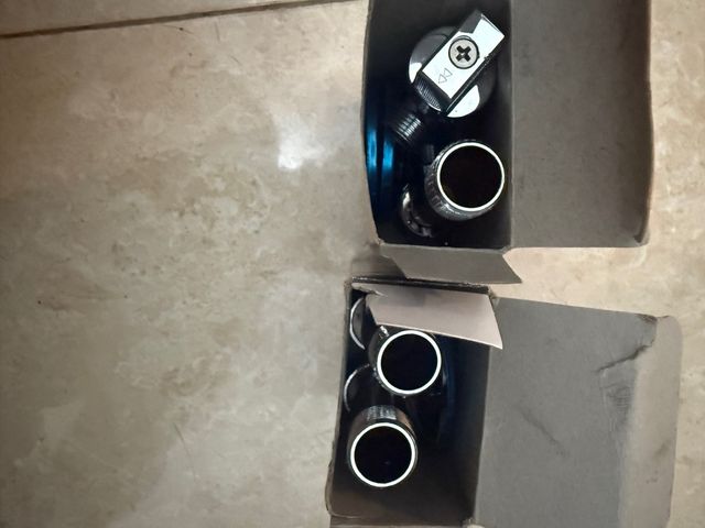 Válvula Escuadra y Llave Extra Larga