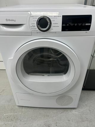 Secadora Marca Balay 8kg bomba de calor 