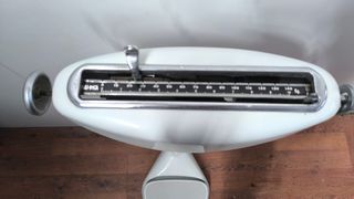 BASCULA DE FARMACIA ANTIGUA