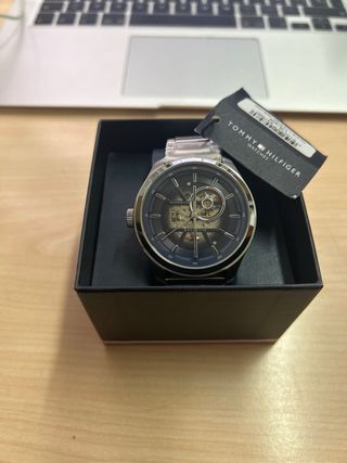 Reloj Tommy Hilfiger Negro