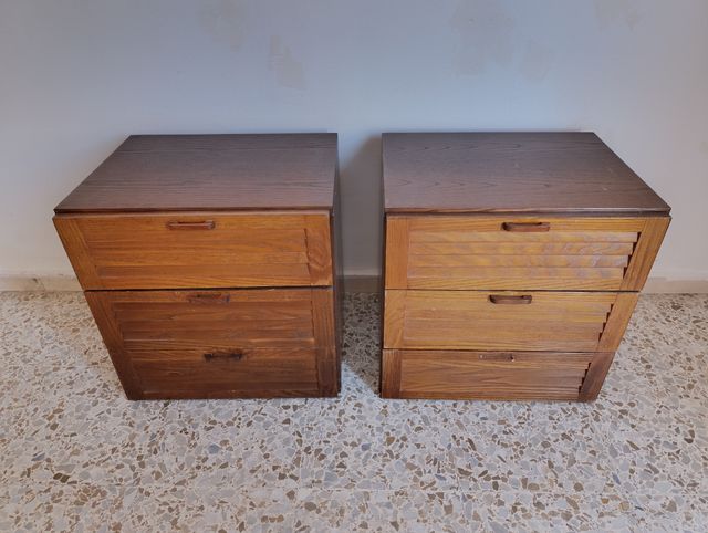 2 MESITAS DE NOCHE DE MADERA - 20€ las 2