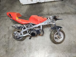 Mini moto roja
