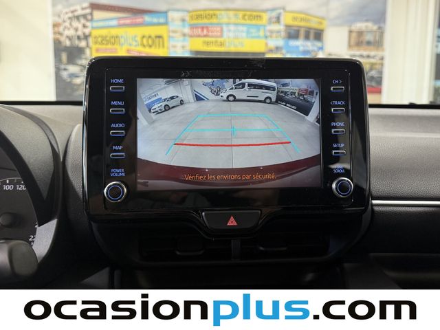 Toyota Yaris 120H Business Plus 85 kW (116 CV)