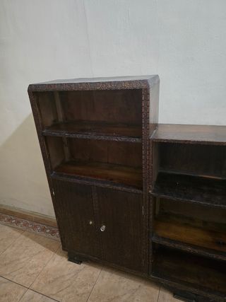 Librería antigua madera labrada