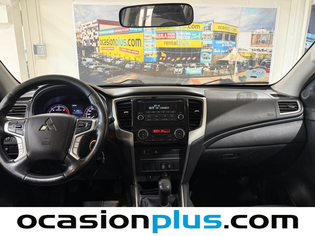 Mitsubishi L200 220 DI-D Doble Cabina M-Pro 110 kW (150 CV)