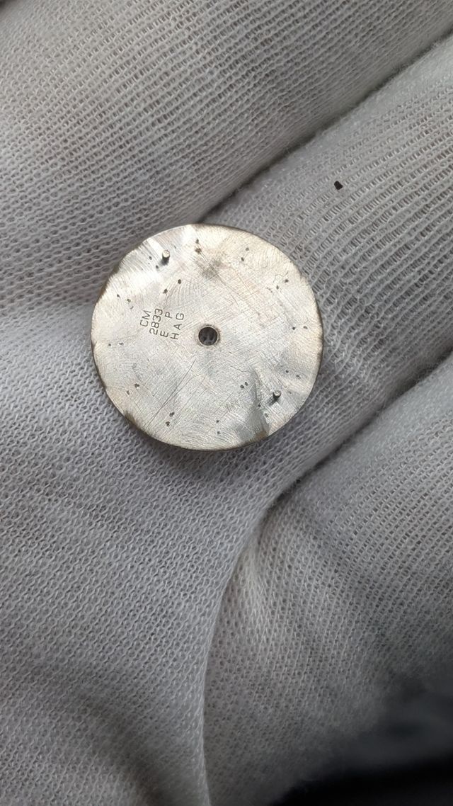 Quadrante Omega Argento