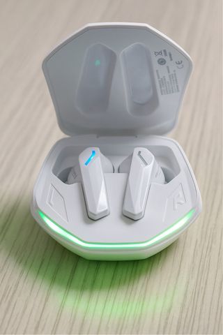 Auriculares Lenovo gaming LED inalámbricos