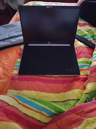 Ordenador HP Plata Nuevo con Funda y Cargador