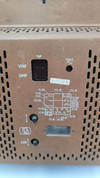 TELEVISIÓN O TELEVISOR ANTIGUA DE MADERA PHILIPS