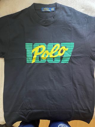 Polo Ralph Lauren Camiseta
Incluye Bolsa