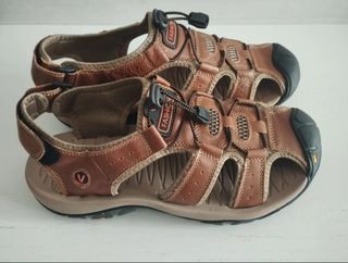 Sandalias trekking piel marrón