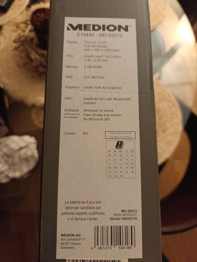 MEDION S15449 - MD 62013 15.6 GB DDR4