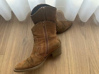 Botines camperos Tamaris